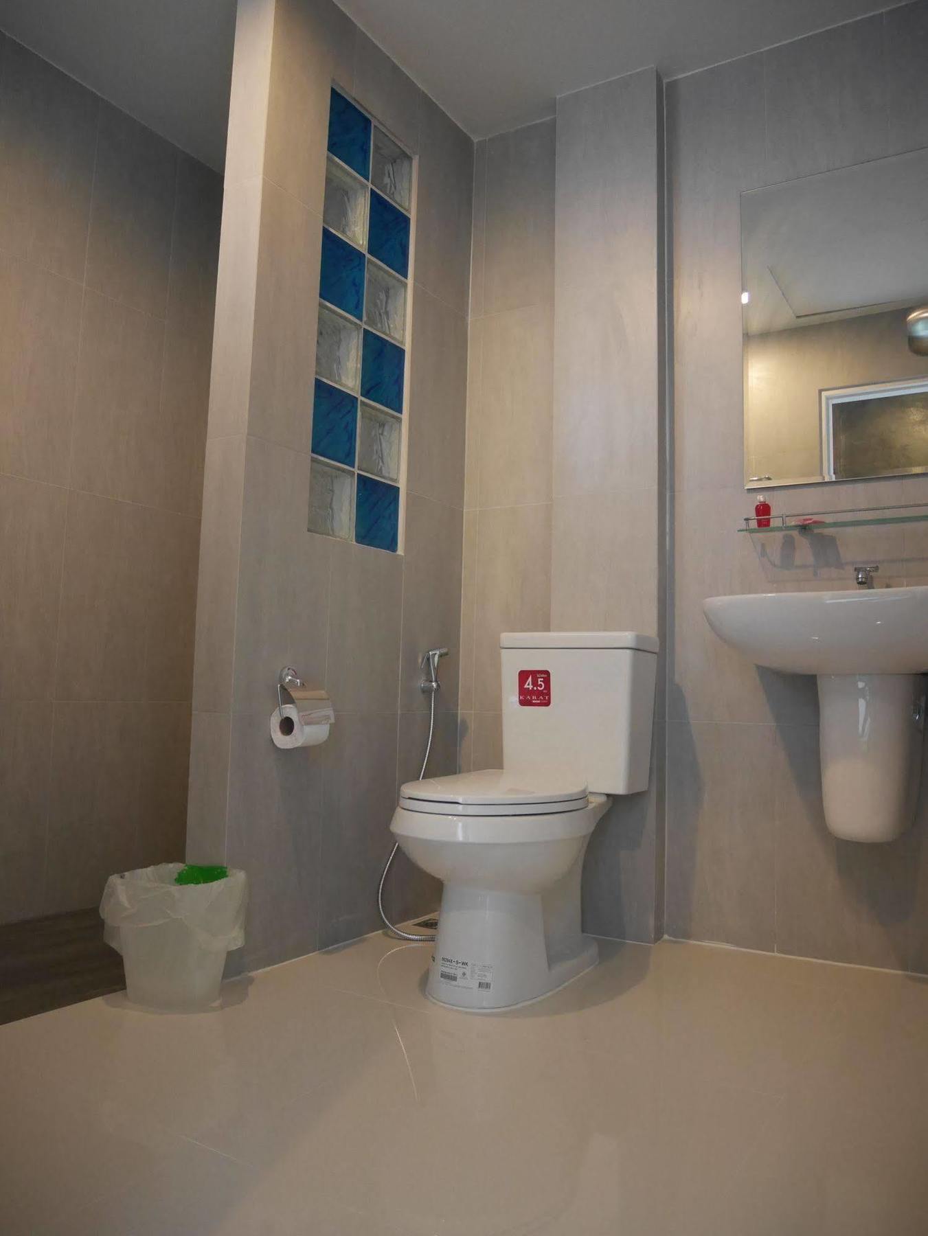 Green Garden Place Удон Тани Екстериор снимка