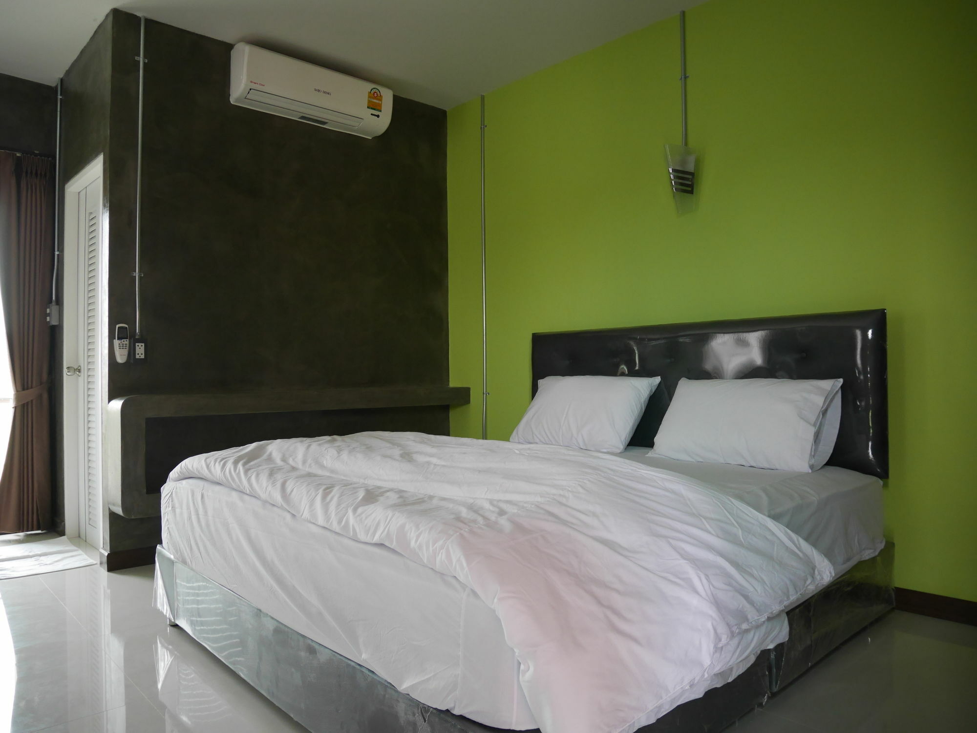 Green Garden Place Удон Тани Екстериор снимка